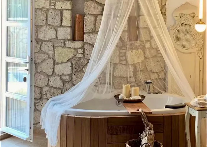 מלון The Passion Alacati 5*