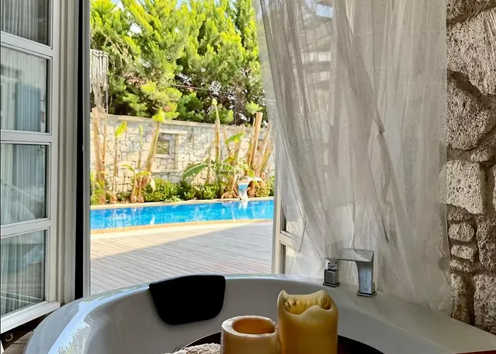 The Passion Alacati מלון